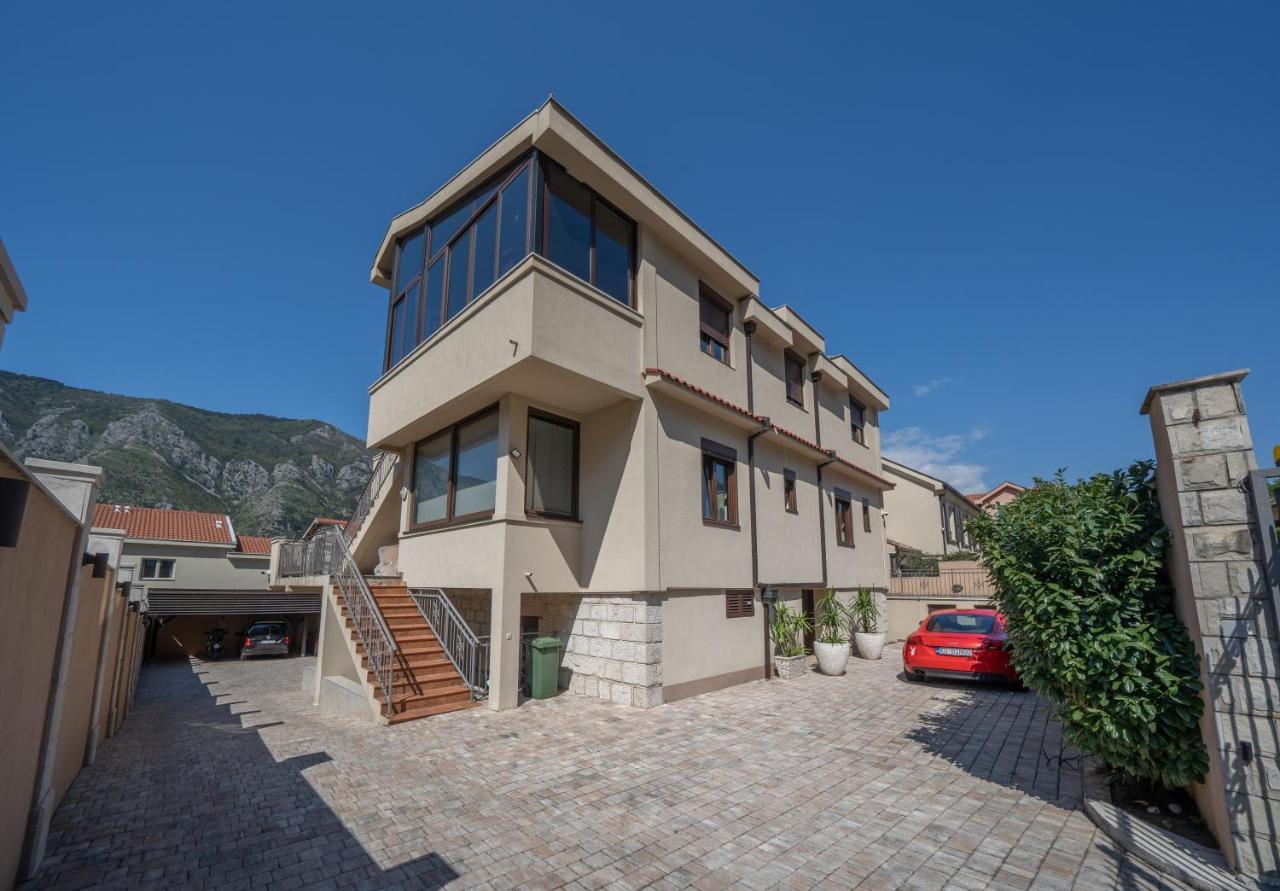 קוטור Apartments Milunovic מראה חיצוני תמונה