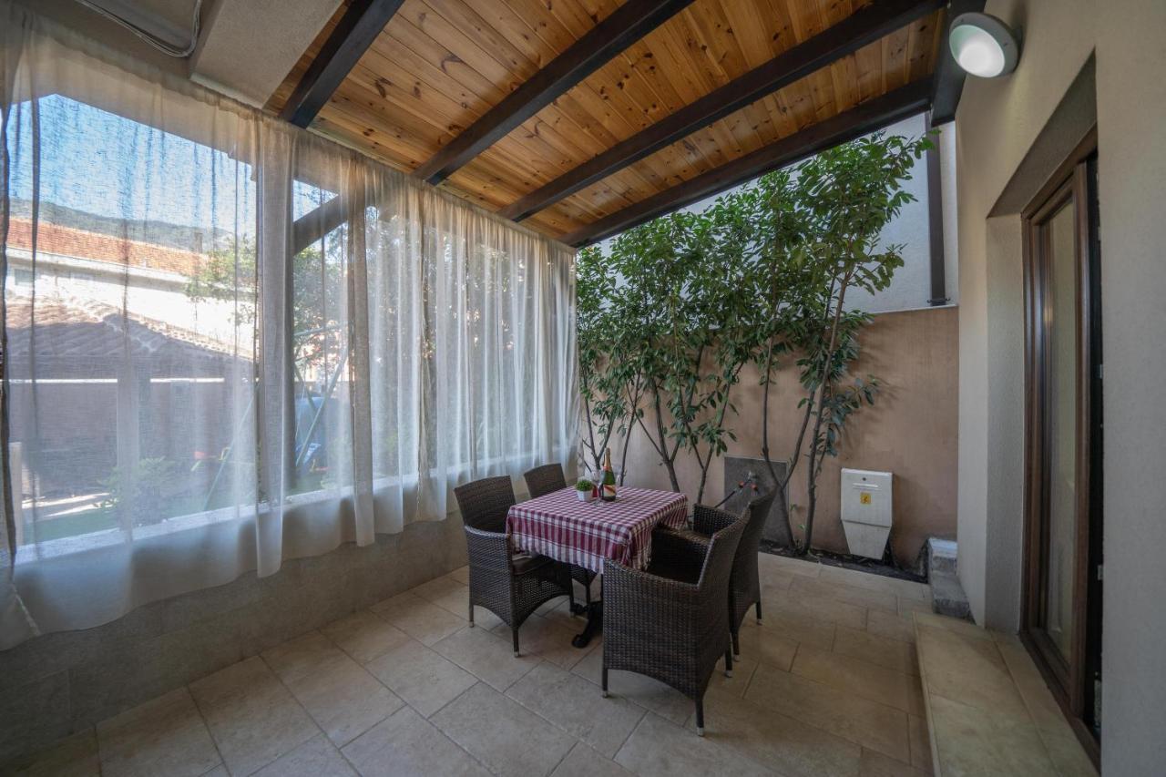 קוטור Apartments Milunovic מראה חיצוני תמונה