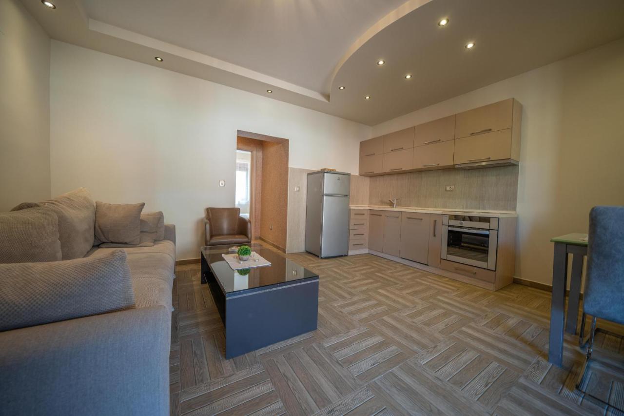 קוטור Apartments Milunovic מראה חיצוני תמונה