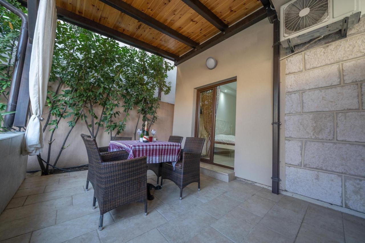 קוטור Apartments Milunovic מראה חיצוני תמונה
