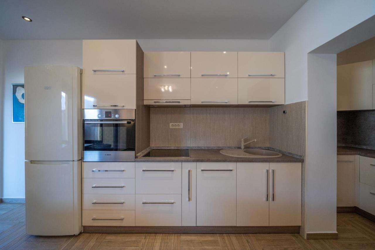 קוטור Apartments Milunovic מראה חיצוני תמונה