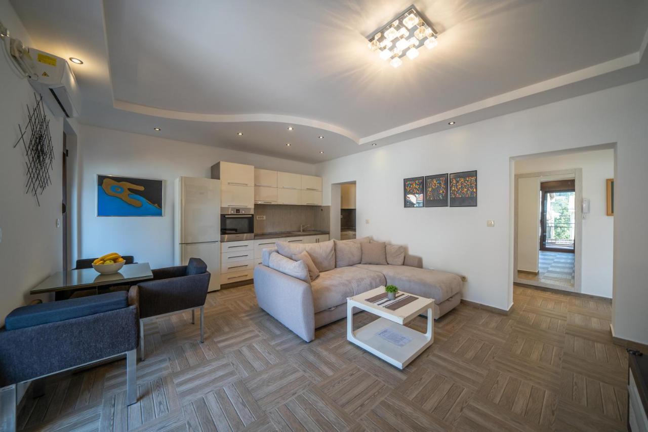 קוטור Apartments Milunovic מראה חיצוני תמונה