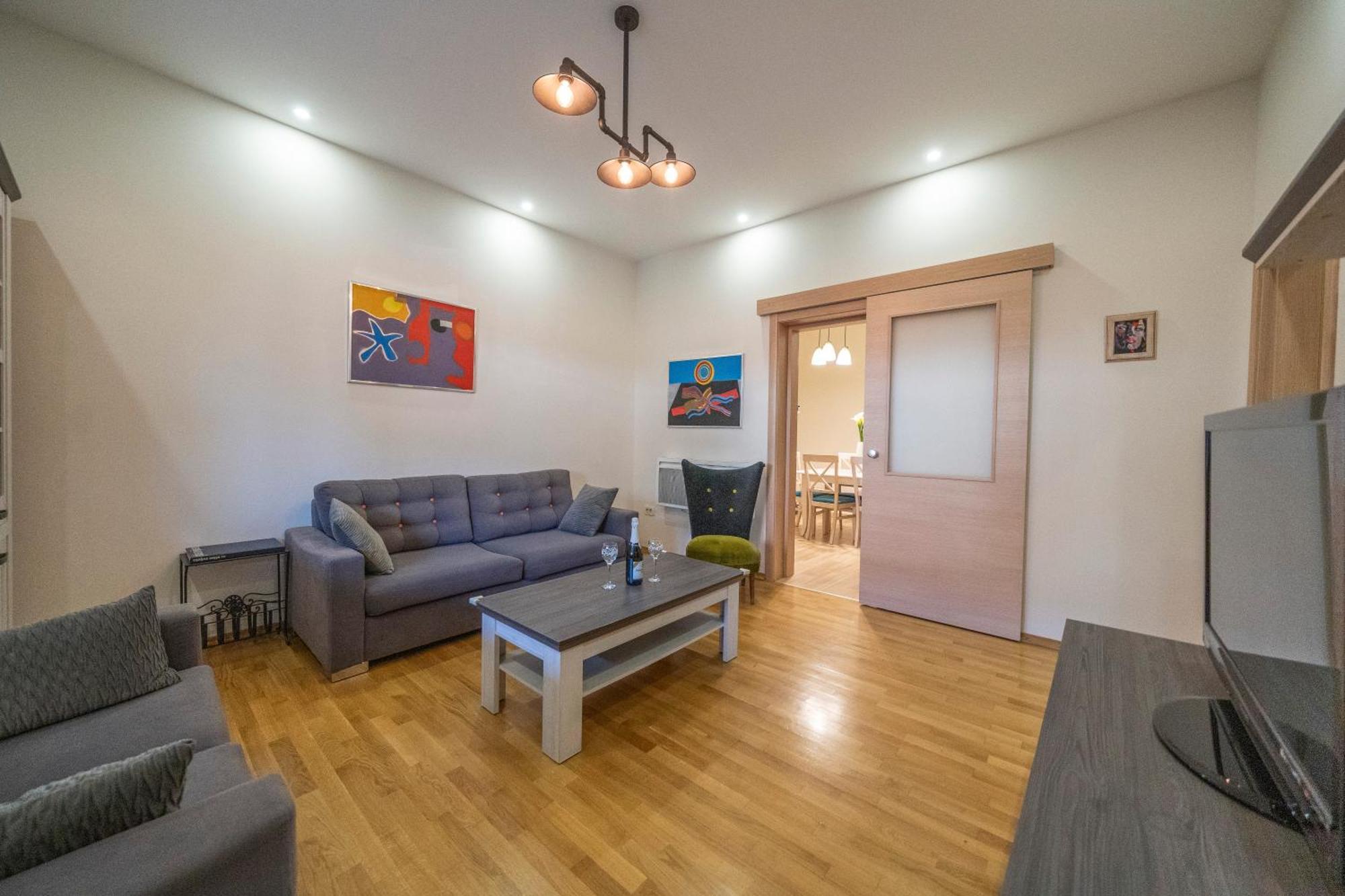 קוטור Apartments Milunovic מראה חיצוני תמונה