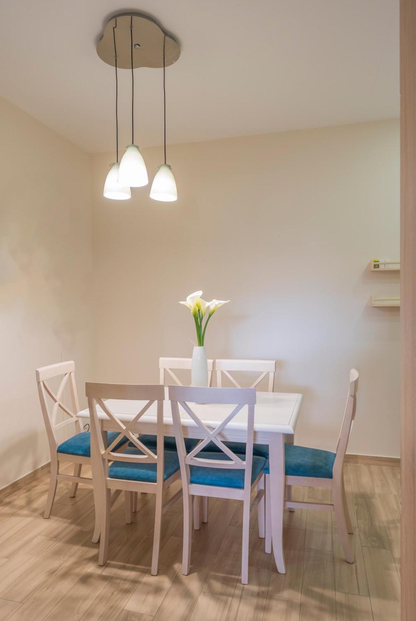 קוטור Apartments Milunovic מראה חיצוני תמונה